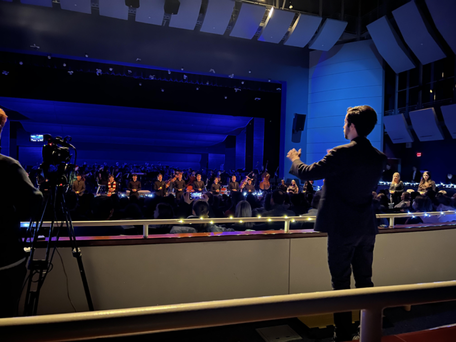 Mr. M conducts “O Magnum Mysterium” with Wilton High School’s Madrigals at the 2023 Winter Concert.